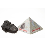Šungiit püramiid-karbis